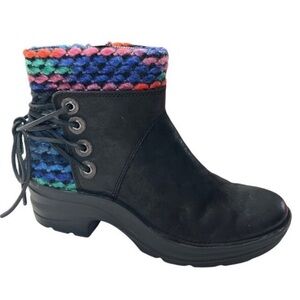 Bionica Black Leather Boots W/ Multicolor Knit  Size 6.5